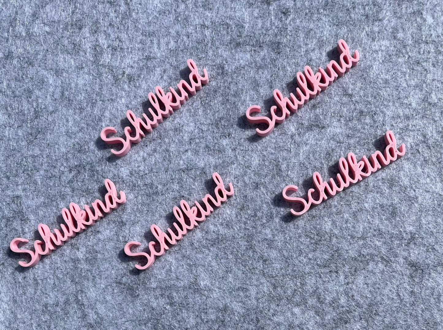 Schriftzug Schulkind aus dem 3D Drucker