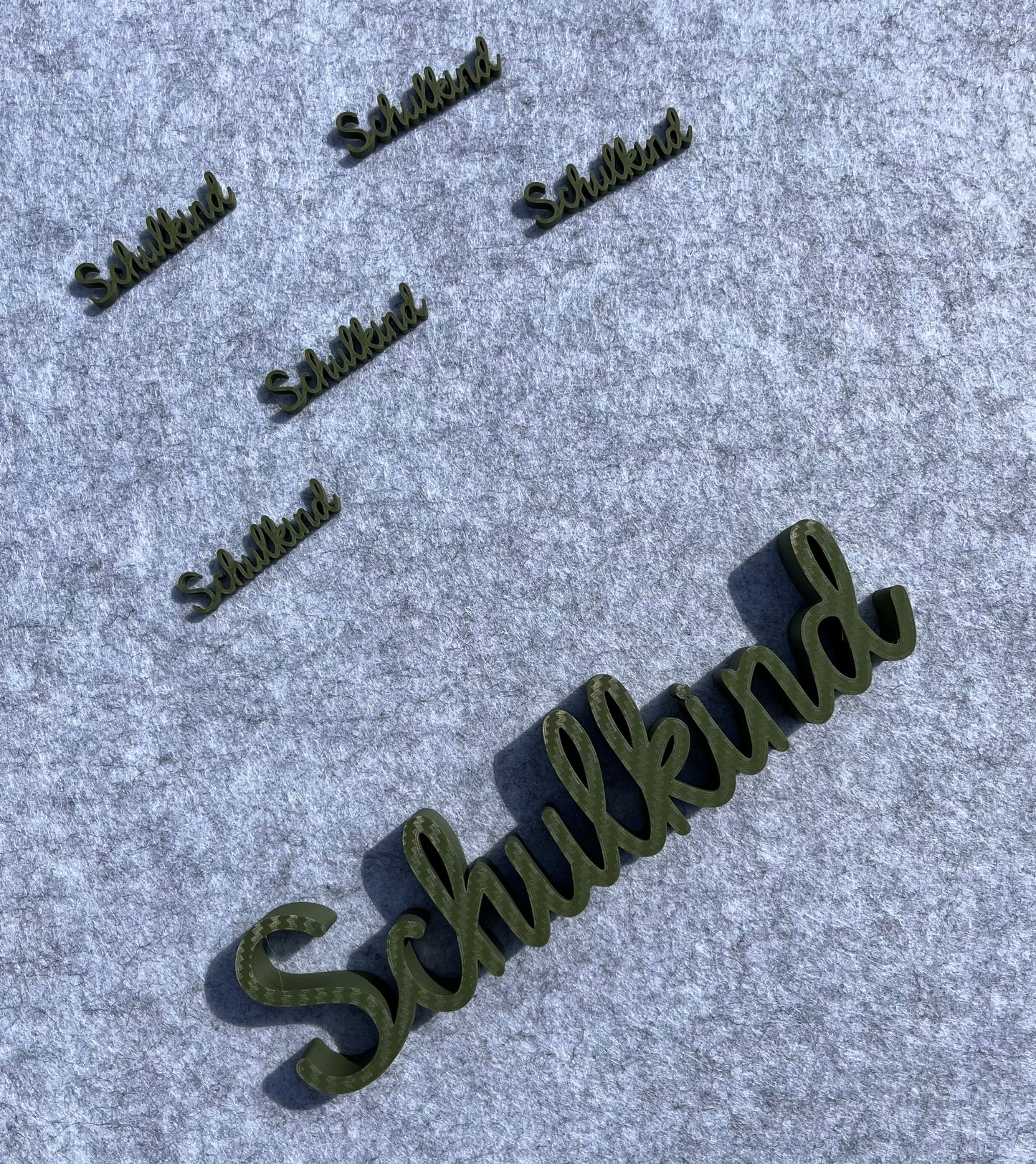 Schriftzug Schulkind aus dem 3D Drucker