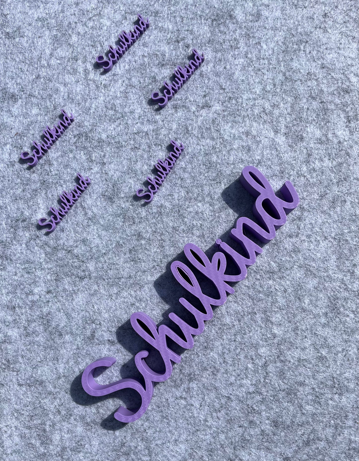 Schriftzug Schulkind aus dem 3D Drucker